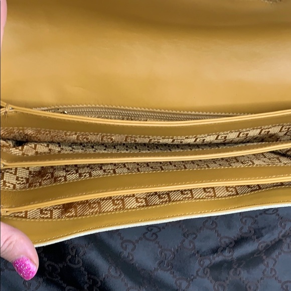 Authentic Gucci leather/suede shoulder bag - Picture 14 of 16